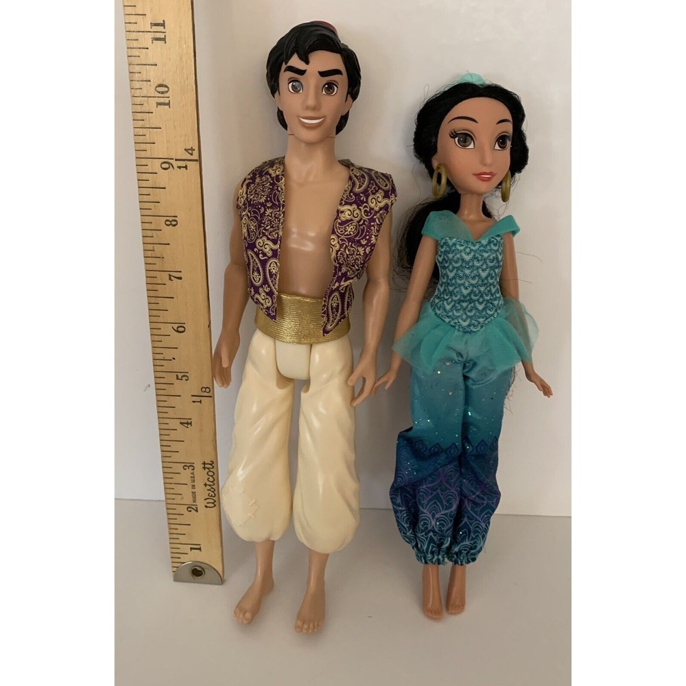 Disney Princess Shimmering Dreams Jasmine and Hasbro Aladdin Dolls - Picture 2 of 12